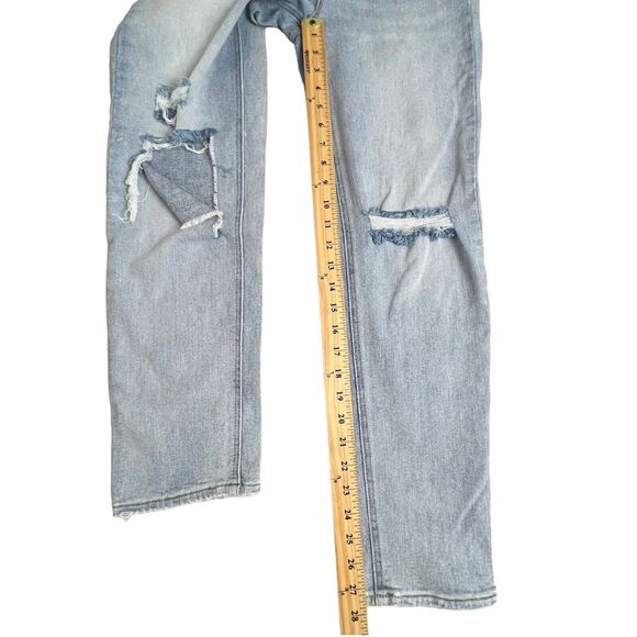 Risen Jeans Womens Light‎ Wash Distressed Relaxed Fit High Waist Jeans 3/26 - Picture 4 of 9